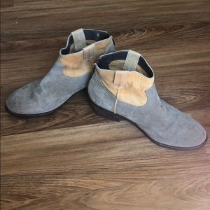 Leather Steve Madden ankle boots